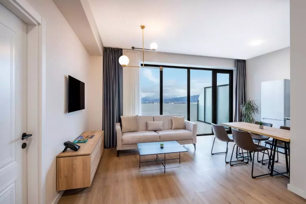 STEPS Batumi Hotel and Suites
